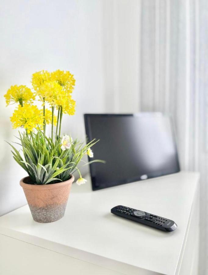 Apartsur Bormujos Bagian luar foto