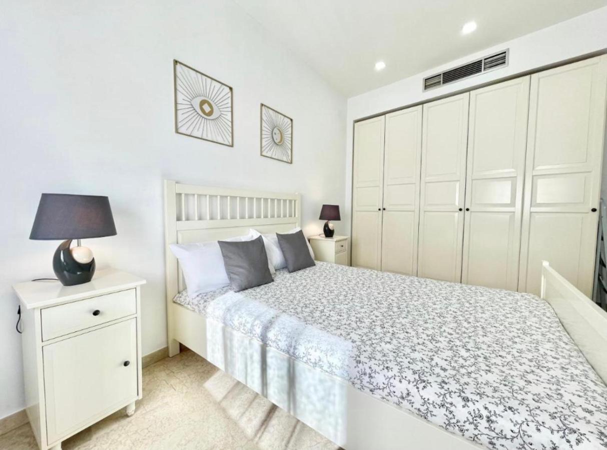 Apartsur Bormujos Bagian luar foto