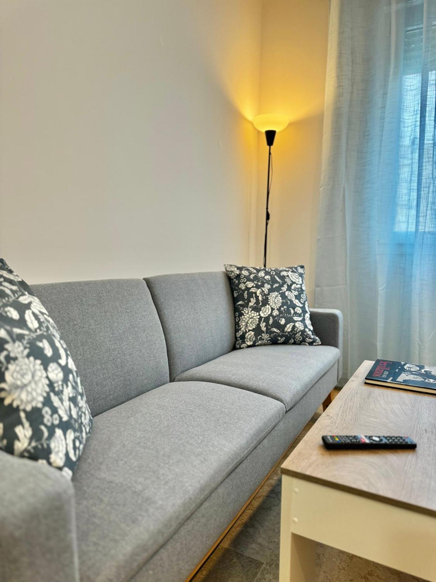 Apartsur Bormujos Bagian luar foto